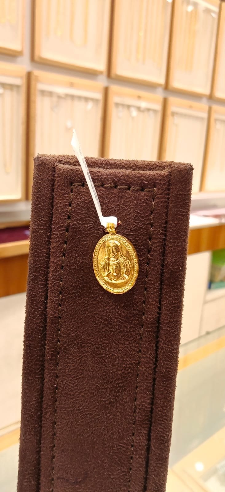 Single Hook Dollar